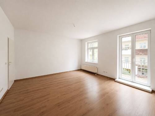 Zimmer 1 - 3 Zimmer Etagenwohnung in Leipzig