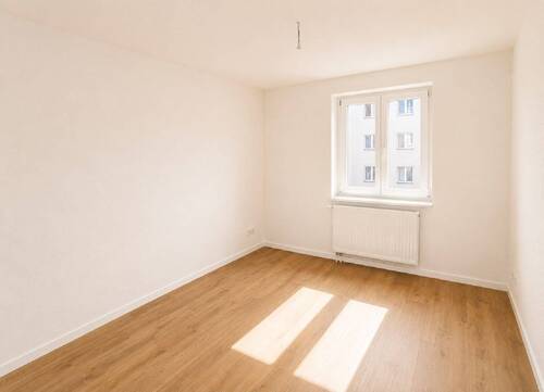 Zimmer 3 - 