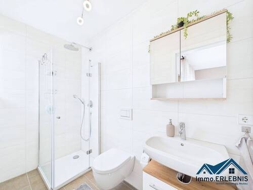 Badezimmer mit Schlafzimmer Zugang - 