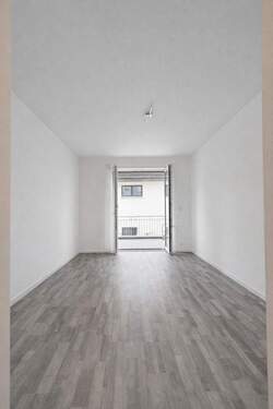 Bild 2 - 4 Zimmer Etagenwohnung zum Kaufen in Weikersheim