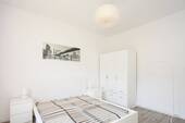 Schlafzimmer - 2 Zimmer Etagenwohnung zum Kaufen in Düsseldorf / Friedrichstadt