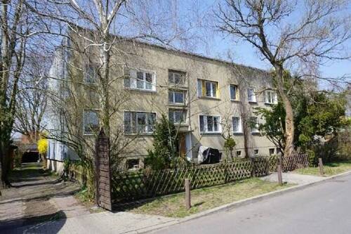 Haus Dalienstraße (7) - Mehrfamilienhaus, Wohnhaus mit 1,66 m² in Teltow zum Kaufen
