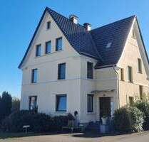 Mehrfamilienhaus mit flexibler Nutzung: Eigenheim plus Mietwohnung - Oerlinghausen Helpup
