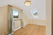 Zimmer 2 Dachgeschoss - 