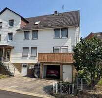 Gepflegte 1-2 Familiendoppelhaushälfte mit Garage, Stellplatz & schönem Grundstück in ruhiger Wohnlage - Guxhagen