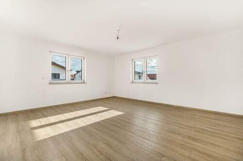 Schlafzimmer (Hauptgebäude OG) - Mehrfamilienhaus, Wohnhaus mit 361,70 m² in Salching / Oberpiebing zum Kaufen