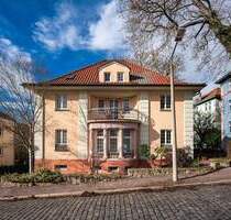 Villencharakter in Jena-West: Repräsentatives Wohn- und Geschäftshaus mit flexibler Nutzung