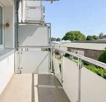 Helle und moderne Wohlfühlwohnung mit Balkon - Düsseldorf