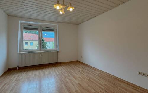 Kinder- oder Arbeitszimmer - 