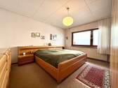 Schlafzimmer EG - 