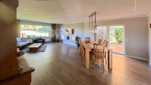 Wohn/- Esszimmer EG - 