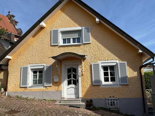Eingang - Schönes Einfamilienhaus mit Garage und kleinem Garten im historischen Altstadtkern von Ettenheim