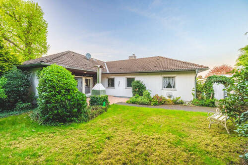 Gartenansicht - 6 Zimmer Einfamilienhaus zum Kaufen in Aachen