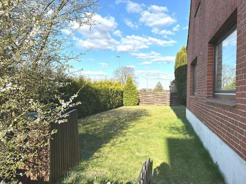 Bild 4 - Mehrfamilienhaus, Wohnhaus mit 296,00 m&sup2; in Ritterhude zum Kaufen