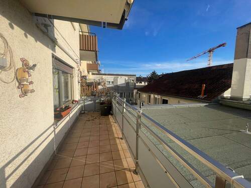 Balkon straßenfern - 