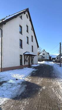 Einfahrt - 3 Zimmer Etagenwohnung in Eppendorf