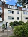 Hausansicht - 1a Lage… Bremen-Schwachhausen schmuckes MFH 3 Wohneinheiten + Keller, idyllischer Garten in Südwestlage