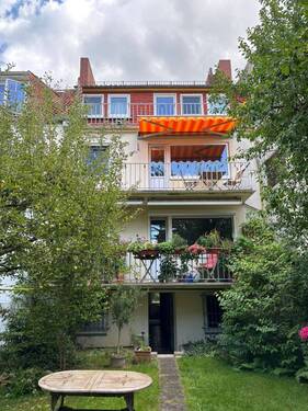 Hausansicht vom Garten - 9 Zimmer Mehrfamilienhaus, Wohnhaus zum Kaufen in Bremen