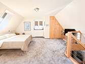 Schlafzimmer DG - 