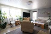 Wohnbereich mit Zugang zur Terrasse - 