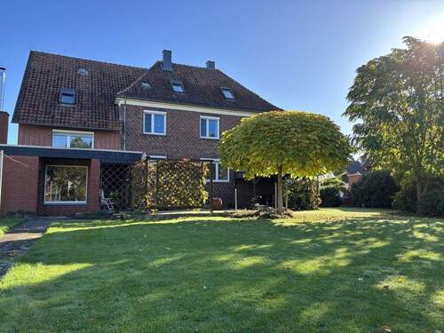 3083 - Gartenasicht - Mehrfamilienhaus, Wohnhaus mit 210,00 m² in Lindhorst zum Kaufen
