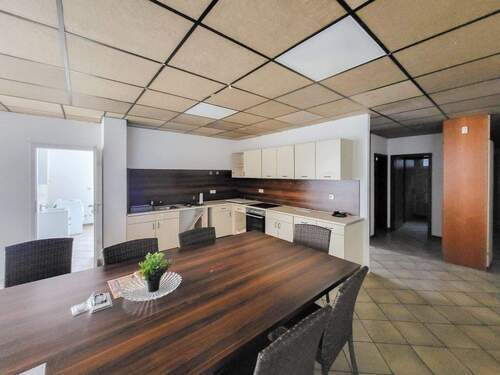 Eingangsbereich - 1 Zimmer Büro in Westerburg