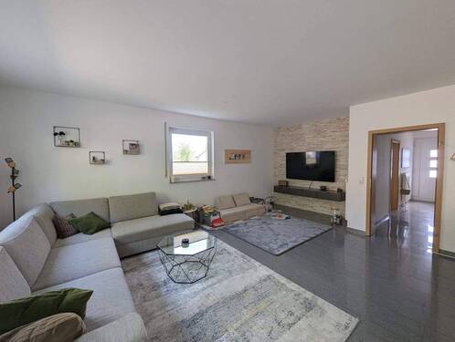 Wohnzi1.jpeg - 6 Zimmer Doppelhaushälfte zum Kaufen in Rheinfelden (Baden)