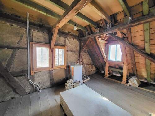 Dachboden ausbaufähig - 