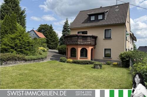 Bild 1 - Ein genauer Blick lohnt sich! - Besonderes Einfamilienhaus in gesunder Höhenlage