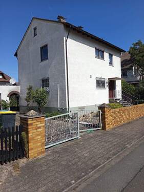433063aa-e246-4c43-b9e6-862e896633c7.jpeg - Goddelau - freistehendes Einfamilienhaus mit Garten und Garage