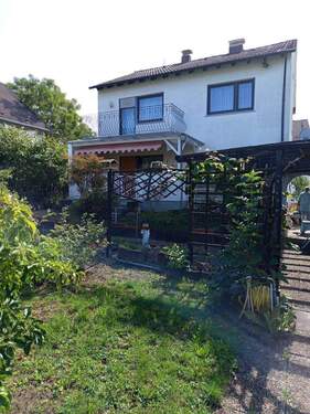 aaabb849-c541-482a-81e9-ae52983832c3.jpeg - 5 Zimmer Einfamilienhaus in Riedstadt