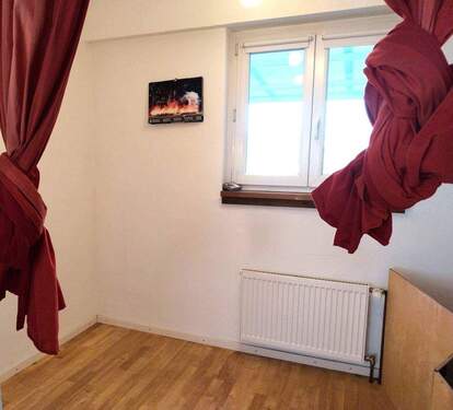 Kl. Raum EG 1 - Reihenmittelhaus mit 76,00 m&sup2; in Frankfurt zum Kaufen