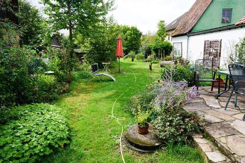 Nebengebäude/Garten - 