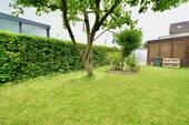 Garten - Mehrfamilienhaus, Wohnhaus mit 121,00 m² in Ergolding zur Miete