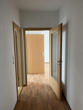 20260217_130211712_iOS - 2 Zimmer Etagenwohnung in Stralsund