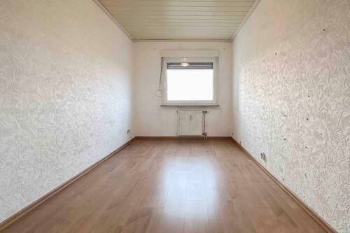 Schlafzimmer 1 - Etagenwohnung mit 100,00 m&sup2; in Sankt Augustin zum Kaufen