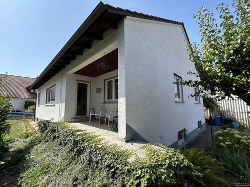 Seitenansicht/Terrasse - 