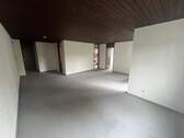Wohn- und Esszimmer - 