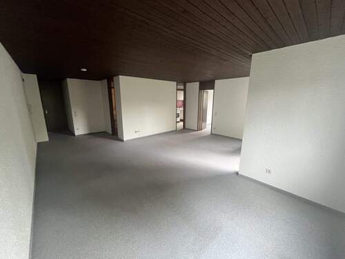 Wohn- und Esszimmer - 