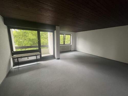 Wohn- und Esszimmer - 
