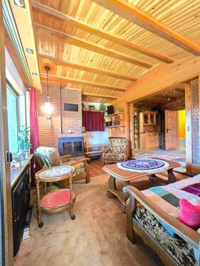 Kaminwohnzimmer - 3 Zimmer Mehrfamilienhaus, Wohnhaus zum Kaufen in Dahlenburg