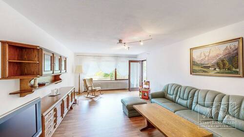 Wohnzimmer_EG_MFH_Vinningen_Hauptstr24a - 