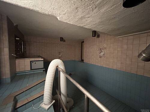 Schwimmbecken KG - 