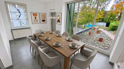 Esszimmer digital eingerichtet - 