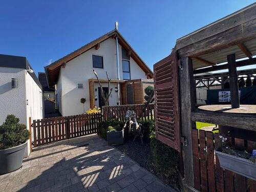 LC 1004 Bilder Außen (17).jpg - R E S E R V I E R T *** EFH in Dinkelsbühl ***