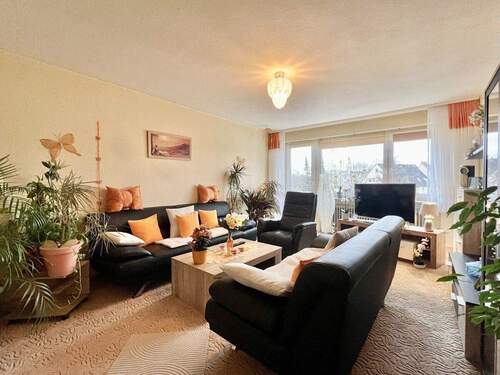 Wohnzimmer - 3 Zimmer Etagenwohnung zum Kaufen in Hannover / Misburg-Nord