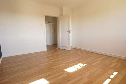 DSC03411 - 2 Zimmer Etagenwohnung zur Miete in Kassel / Fasanenhof