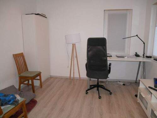 Gäste-Zimmer oder Büro - 