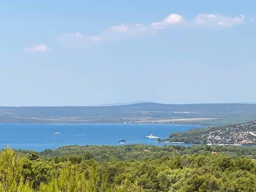 Umgebung mit Meerblick - Attraktives Baugrundstück mit vielfältigen Bebauungsmöglichkeiten in Sibenik