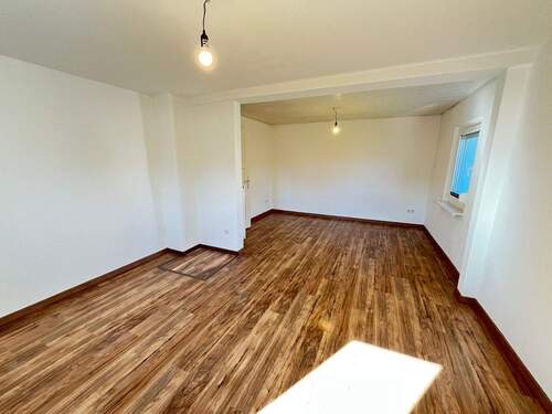 ...Esszimmer - Einfamilienhaus mit 66,00 m² in Neumarkt in der Oberpfalz zur Miete